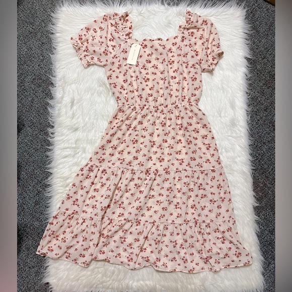 Monteau Dresses & Skirts - Monteau Pink Floral Tiered Midi Dress